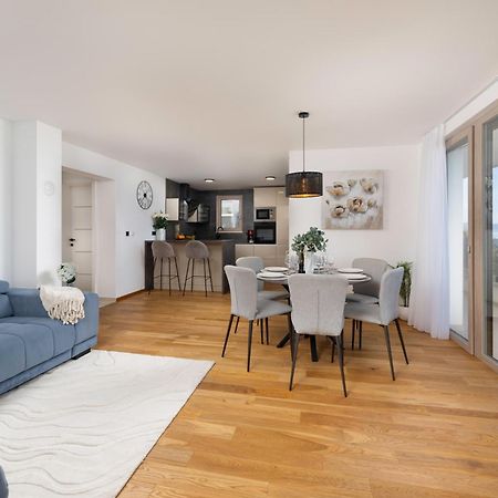 Villa Njivice Apartman Marina Ngoại thất bức ảnh
