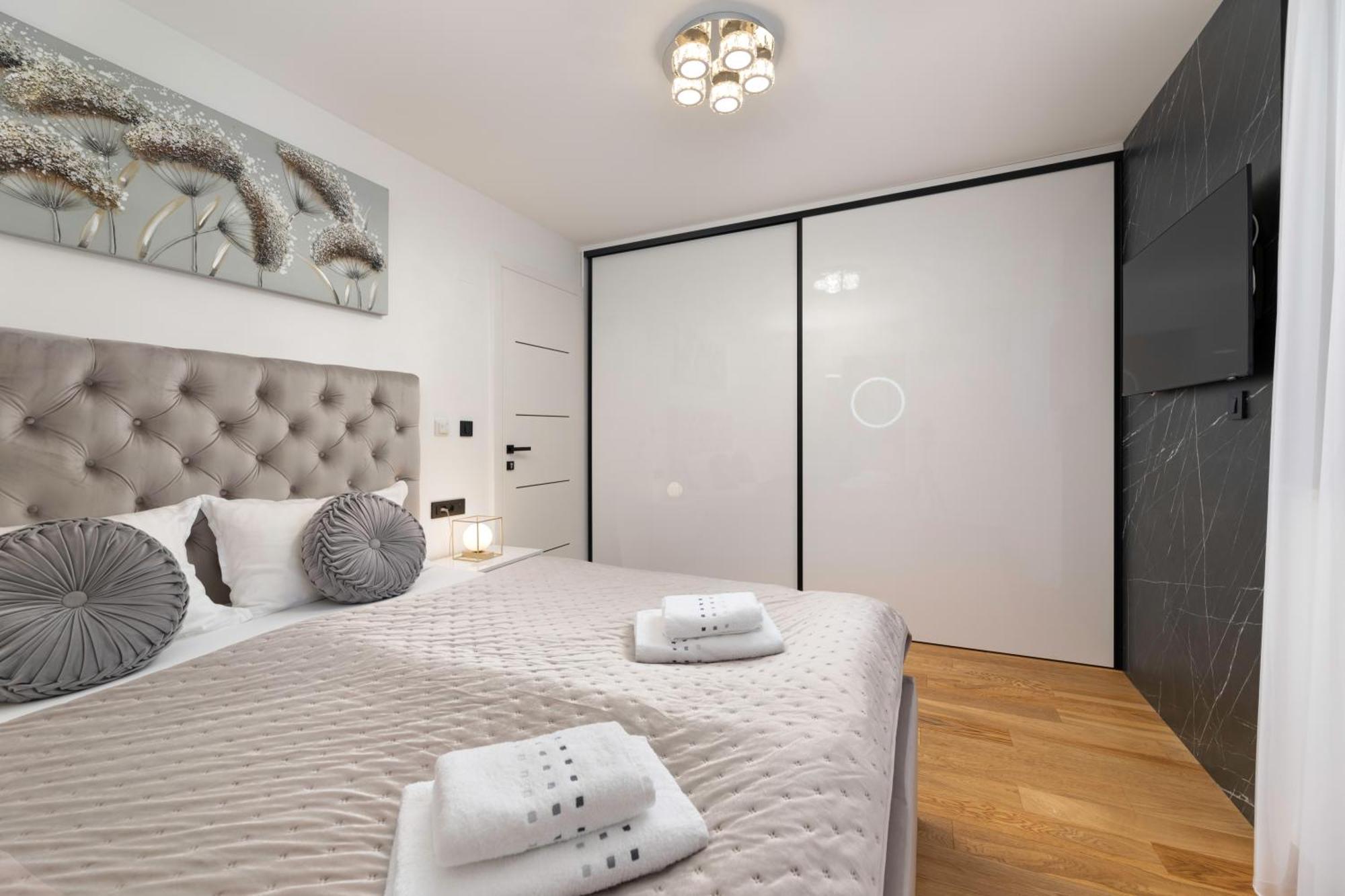 Villa Njivice Apartman Marina Ngoại thất bức ảnh