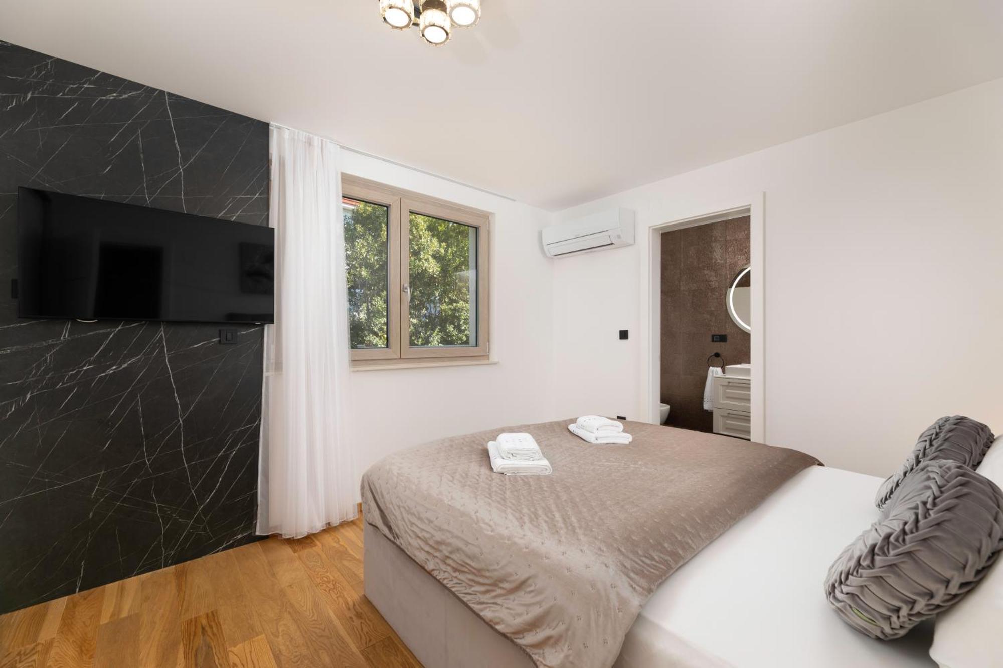 Villa Njivice Apartman Marina Ngoại thất bức ảnh