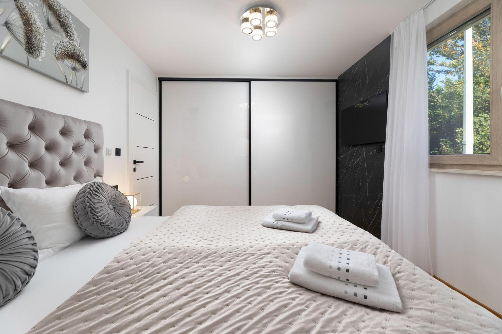 Villa Njivice Apartman Marina Ngoại thất bức ảnh