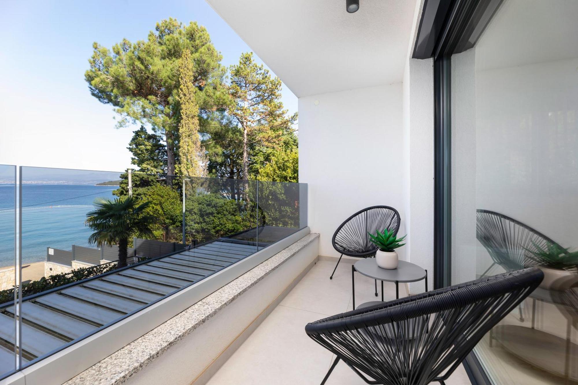 Villa Njivice Apartman Marina Ngoại thất bức ảnh